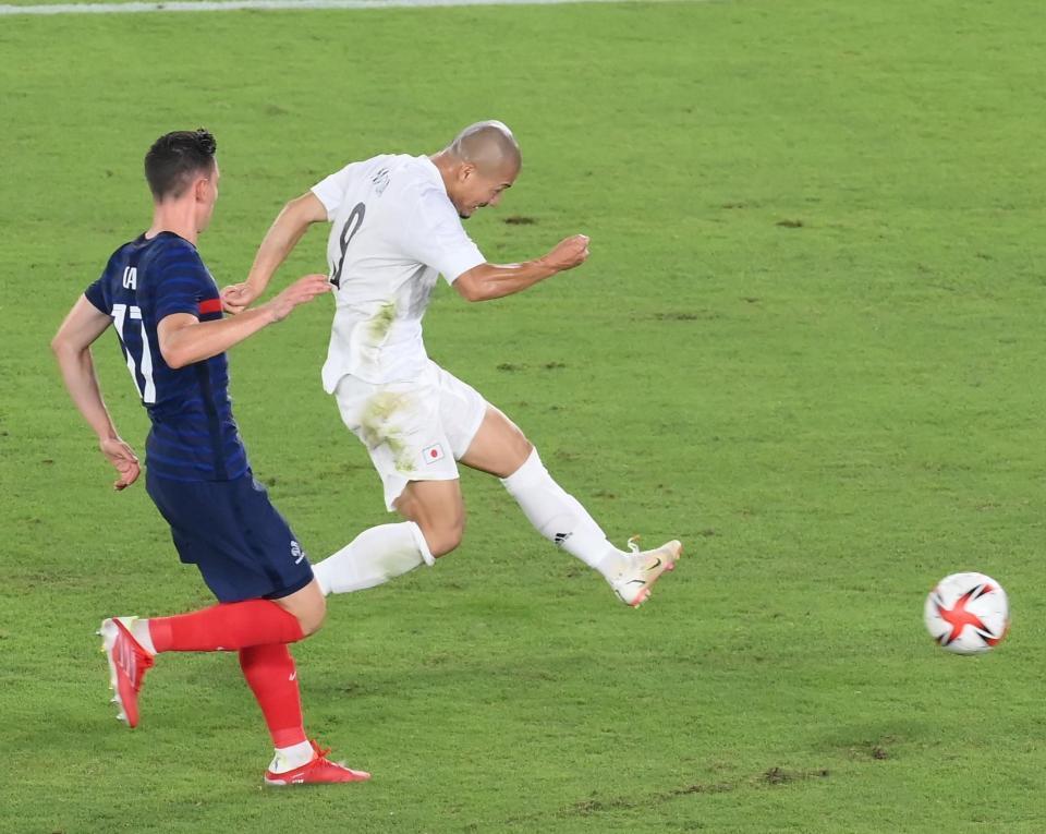 日本サッカー強い フランスに４発圧勝 史上初３戦全勝で１次ｌ突破 東京五輪 デイリースポーツ Online