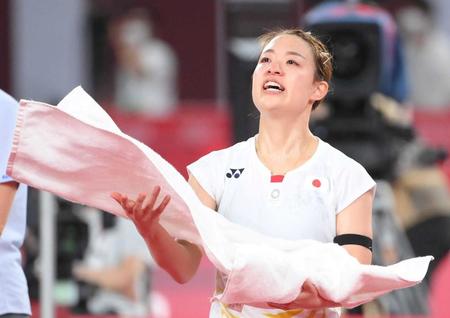 　準々決勝で敗れ、目に涙をためる奥原希望（撮影・堀内翔）