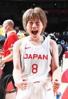 　ベルギーに勝利してガッツポーズをする高田真希（撮影・堀内翔）