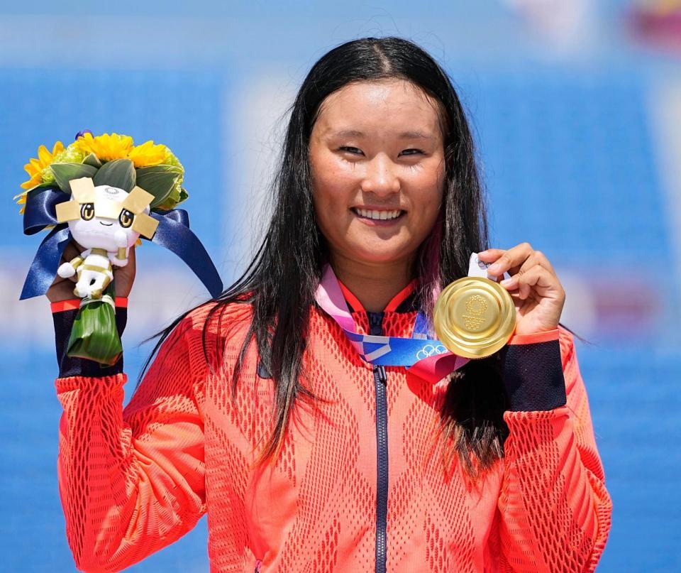 期間限定割引！　オリンピック新種目　男女金メダル！　スケートボード スケボー女子パーク 四十住さくらが金、開心那が銀 - CNN.co.jp