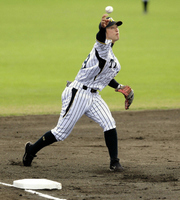 阪神の見どころは三塁争う「リョータ対決」 新井良太vs今成亮太