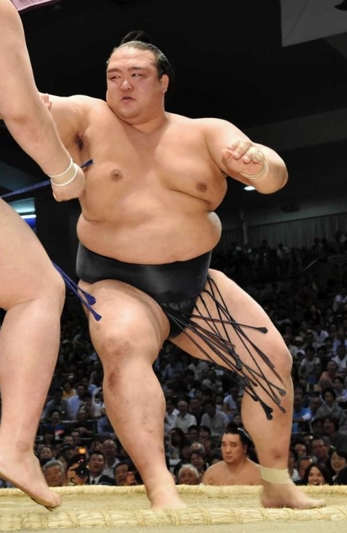 ３場所連続の綱とりとなる稀勢の里