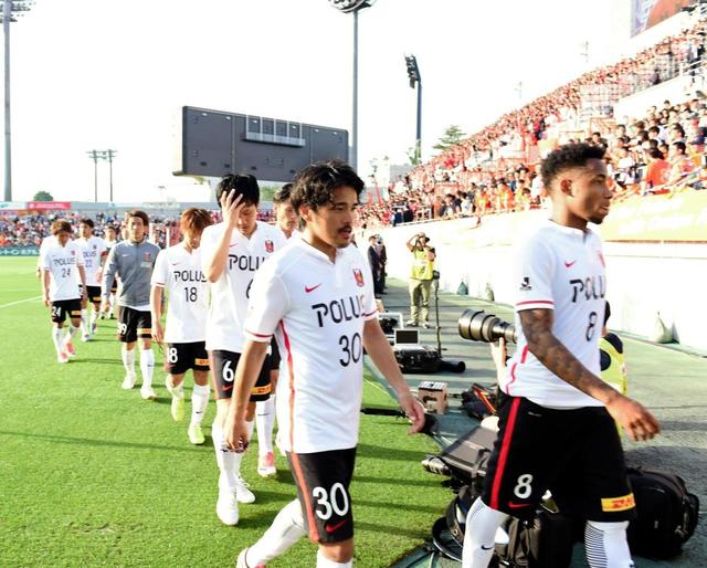 【サッカー】首位・浦和の“死角”　敗戦に指揮官が指摘した不安　「気温」と「疲労」