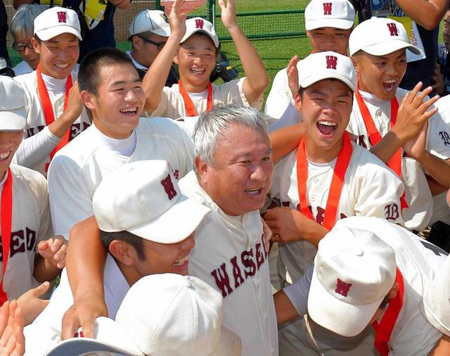 早実・和泉監督が大胆コンバートを多用するワケ｢高校野球にその時間はない｣