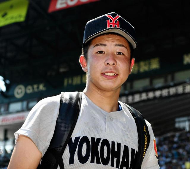名門・横浜のエースは元サッカー少年だった…意識を変えた甲子園の存在