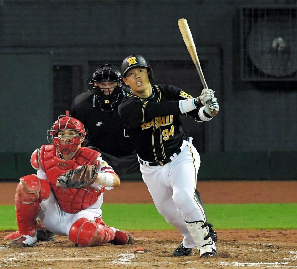 阪神・原口文仁＝マツダスタジアム（９月６日撮影）