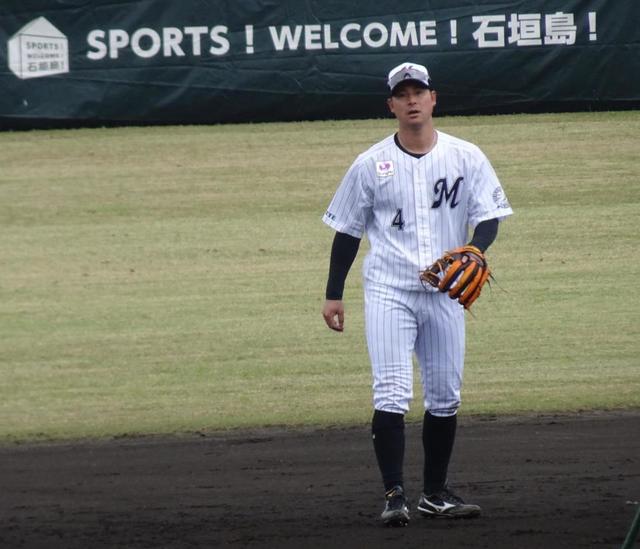 【野球】ロッテ・藤岡　遊撃でベストナイン奪取だ！西武・源田を「追い越せれば」