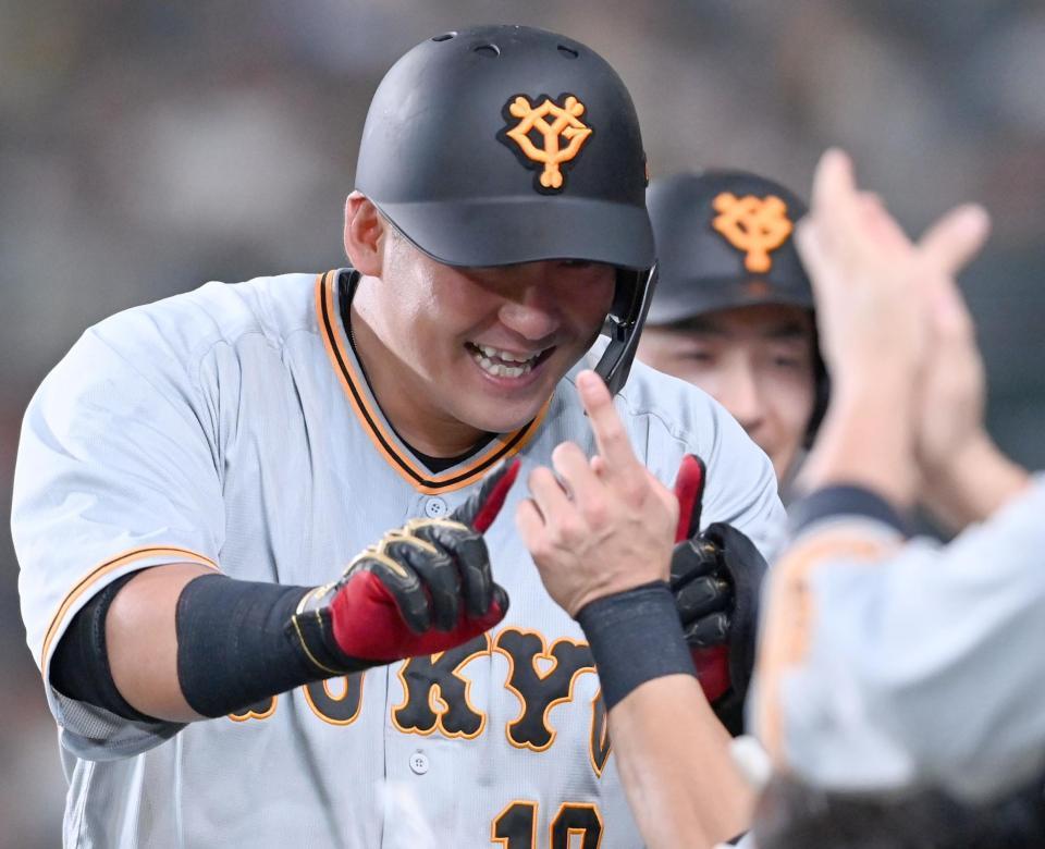 中田　翔　選手　　実使用　守備手 中田 翔 選手 実使用 守備手 2025年最新】中田翔 実使用の人気