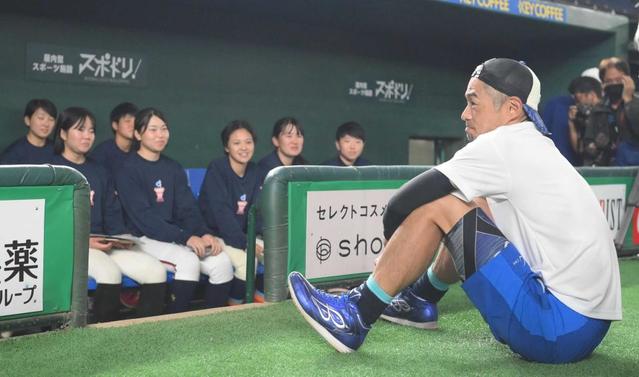 イチロー氏が女子高生に伝えたこと「答えにたどり着くには、まず続けて」