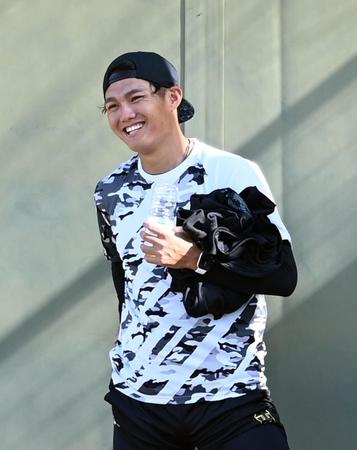 １２球団の先発投手で最もゴロ率が高かった西純矢