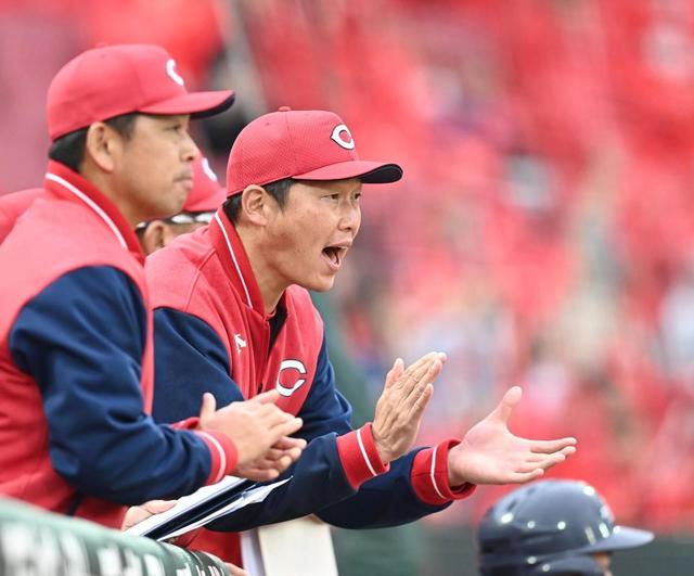 【野球】広島を首位に押し上げ新井新監督はあらたな指揮官モデルを構築できるか