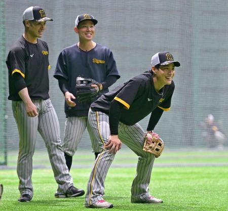 【野球】１試合３失策の阪神・木浪復活へのポイントとは　藤本コーチ「技術はある。腹をくくって」馬場コーチ「次へ次へと行く気持ちで」