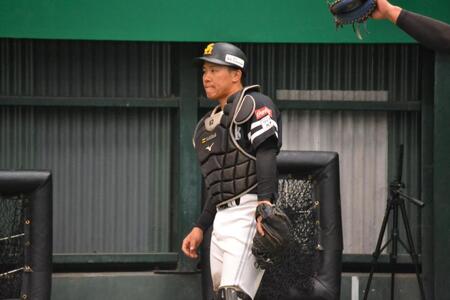 ソフトバンク・海野