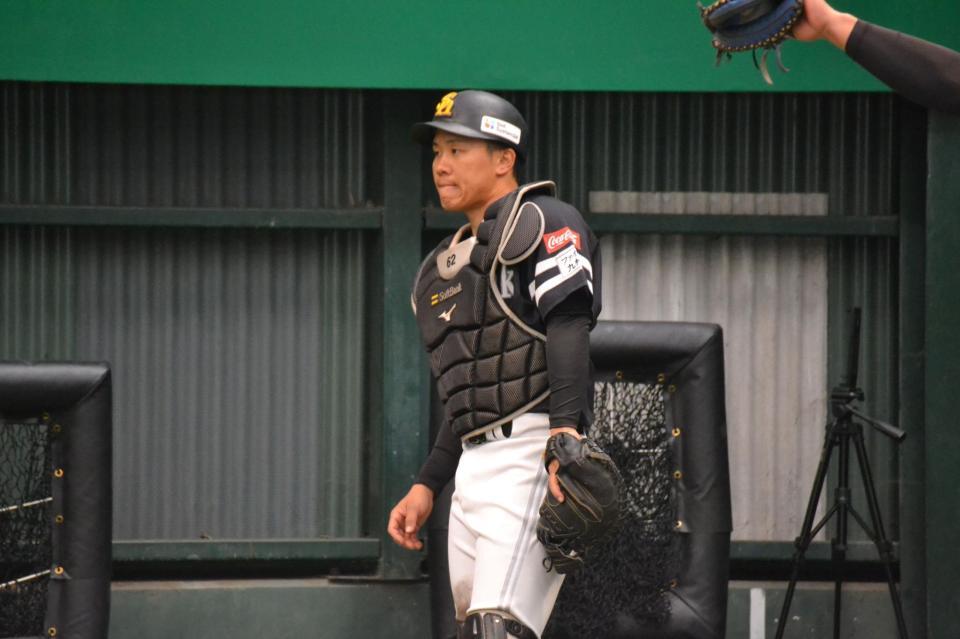 ソフトバンク・海野