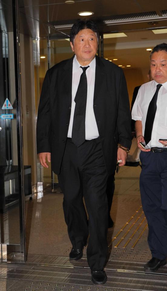 　弔問に訪れた前田日明