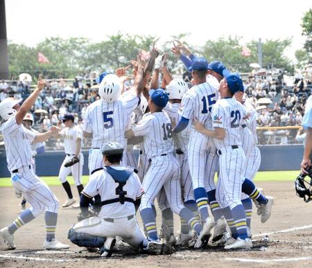 “投手王国”健大高崎　打線のキーマンはプロ注目２年生　ルーツはドラ１豪腕の祖父