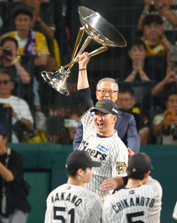 【野球】なぜ阪神・藤川監督は優勝監督インタビューで「我々がリーグチャンピオンです」とあえて声を大にしたのか