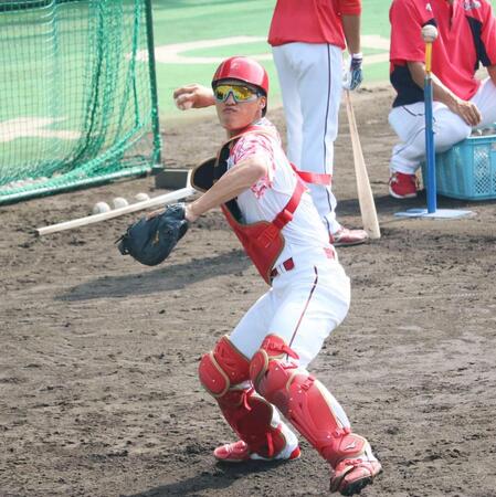 【野球】広島・二俣　捕手再挑戦の現在地　フェニックスＬで岡本「マダックス」導く　好テンポ＆伝える力で最強ユーティリティーへ