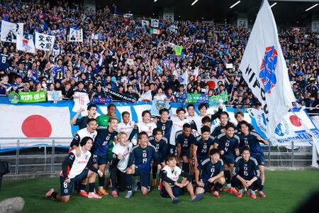 なぜ？ブラジルから歴史的初勝利の日本代表　背景に「憧れるのをやめた」４万人のサポーターの進化