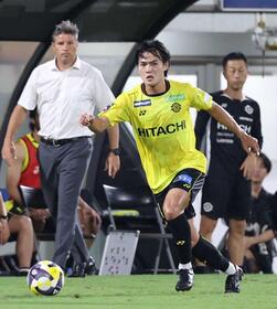 　大きな飛躍を遂げた柏・久保藤次郎