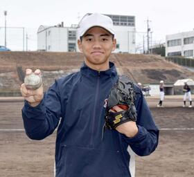　意気込みを語った英数学館・藤本