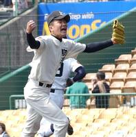 居酒屋で働く70年代の青春スター 江藤潤は孫3人「各駅停車」で活動中