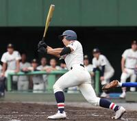 　浦和学院時代の打撃＝２０２５年７月