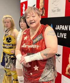 　マーベラスの旗揚げ１０周年記念大会を迎え、万感を込める長与千種
