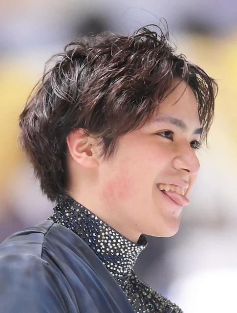 宇野昌磨が テヘペロ 王者が見せた かわいい素顔 カメラマン発 オピニオンｄ デイリースポーツ Online