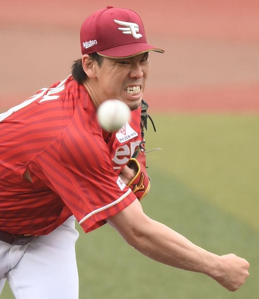闘志あふれる投げっぷりは健在だ！ＮＰＢ３８６２日ぶりの勝利を目指し力投する楽天・前田健太＝２９日、ＺＯＺＯマリンスタジアム（撮影・開出牧）