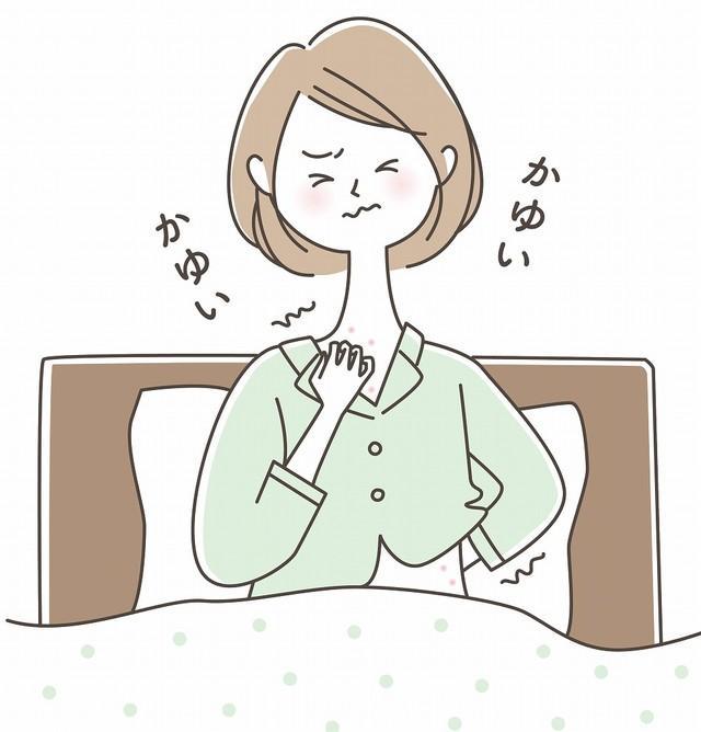 寝る前に肌がかゆくなることはありませんか（miio/adobe.stock.com）