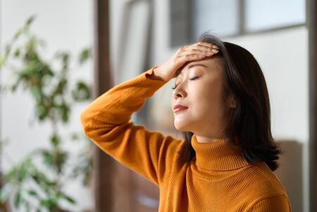 花粉症に悩む人は多い※写真はイメージです（ｍａｐｏ／ｓｔｏｃｋ.ａｄｏｂｅ.ｃｏｍ）