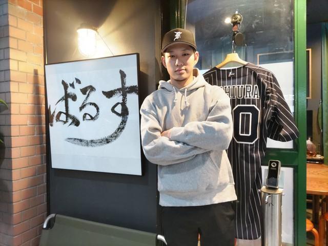 「オリックスファンの集える店に」と話すマスターの西浦さん