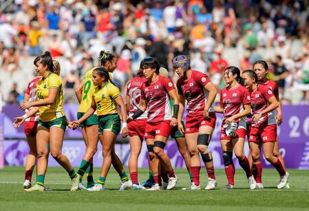 　ブラジルに勝利した日本（共同）