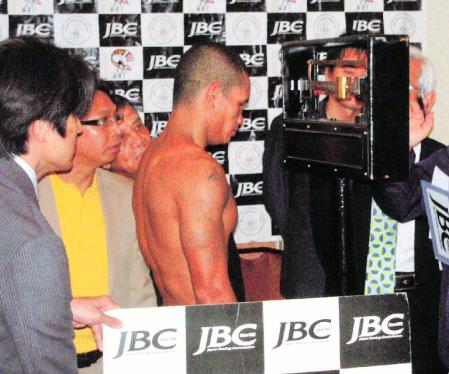 ハロは１度目の計量で５００グラムオーバーの失態＝都内の後楽園飯店