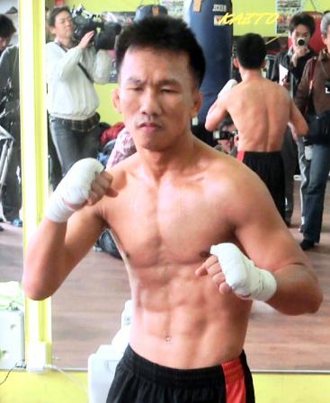 試合に向けて練習を公開したポープラムック