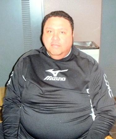 高見盛を気遣う曙