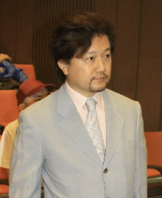 ６月１日付けで全日本プロレスの社長に就任することを宣言した白石伸生オーナー