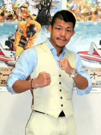 トークショー（１回目）終了後の亀田興毅