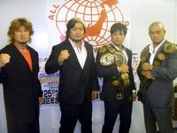 　８・１７福岡で世界タッグに挑戦する（左から）大森隆男、諏訪魔、王者の潮崎豪、秋山準