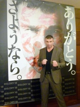 １２・２１有明での「ＧＬＯＲＹ１３」でキックボクサーとして引退することを発表したピーター・アーツ