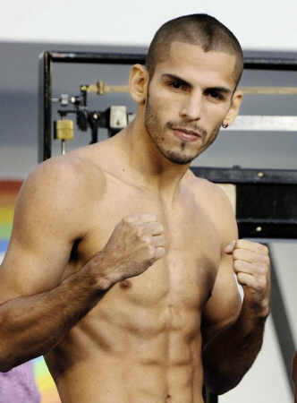 世界戦が中止となったホルヘ・リナレス