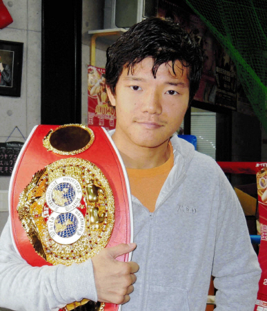 　王座返上を表明した亀田大毅