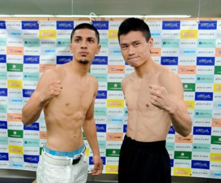 計量をパスしたカバジェロ（左）と大場