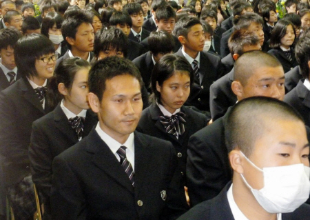 名古屋市・菊華高の入学式に参加した高校生の王者・高山勝成