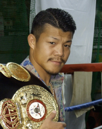 趣味の絵画に個展開催の話がきているという亀田興毅