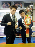 野中に細川が挑戦 ボクシング日本王座戦