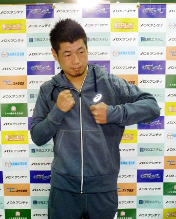 　５・９再起戦を発表した長谷川穂積