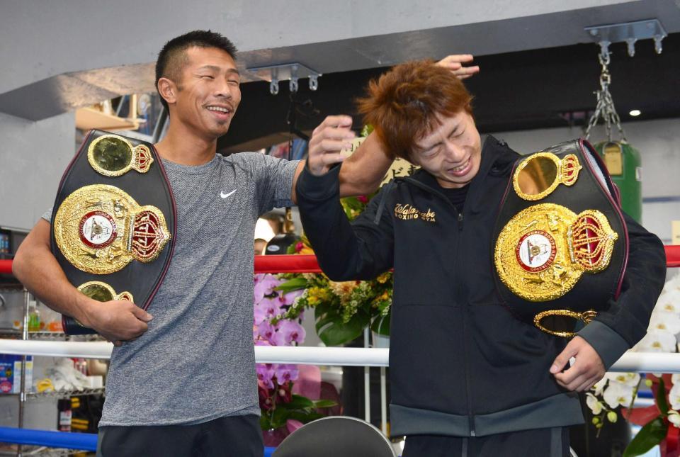 　田口（右）のボケに強烈な突っ込みを入れる内山