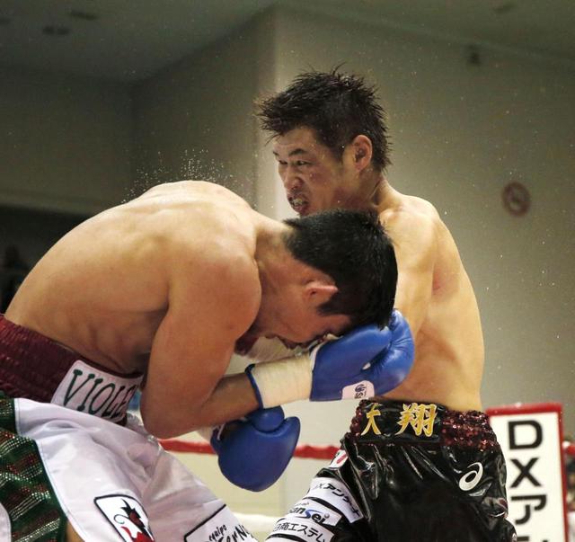 長谷川、復活 再起戦で大差判定勝ち